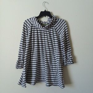 Velvet 3/4 sleeve striped cowl neck tee